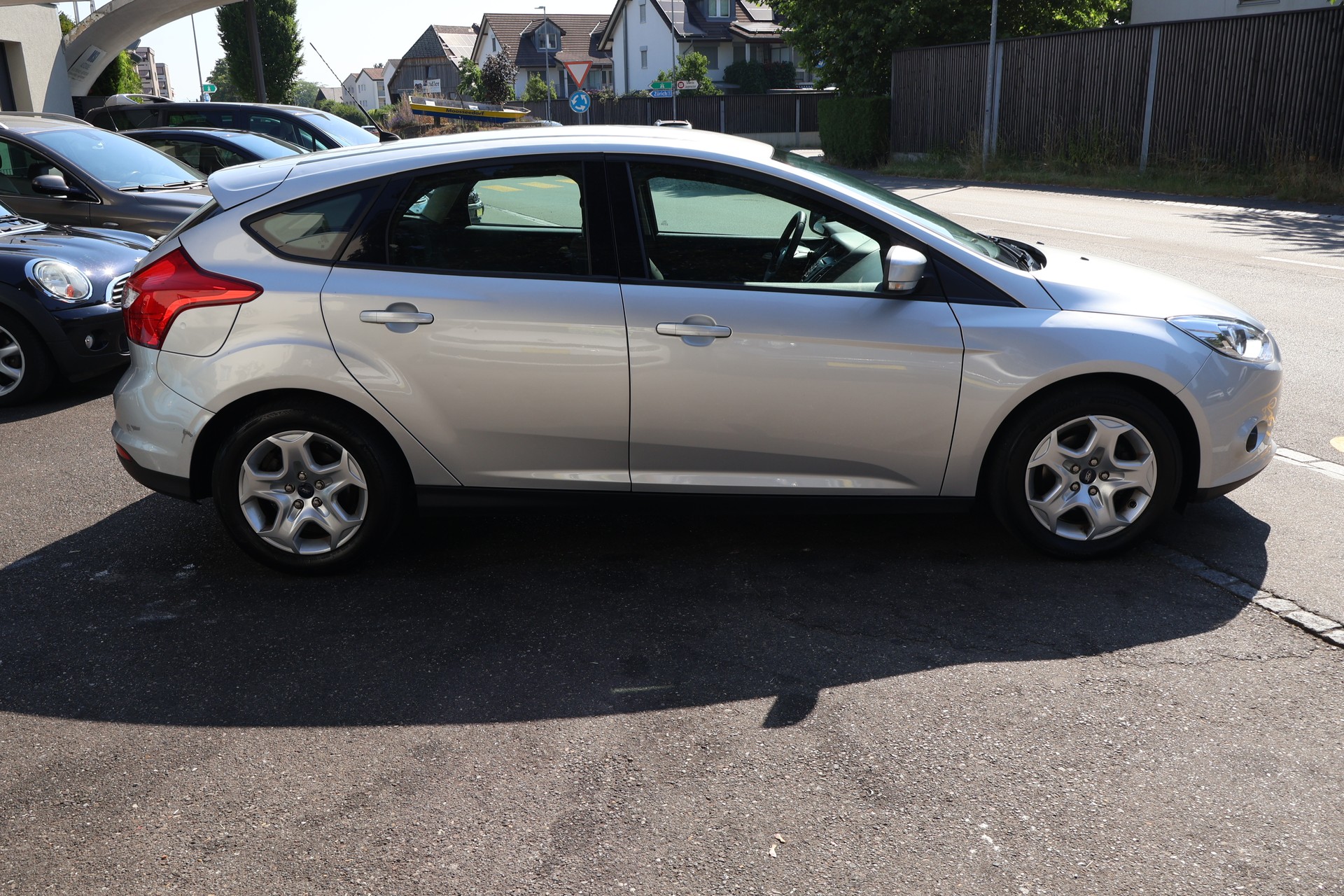 FORD Focus 1.6i VCT Trend-image-3