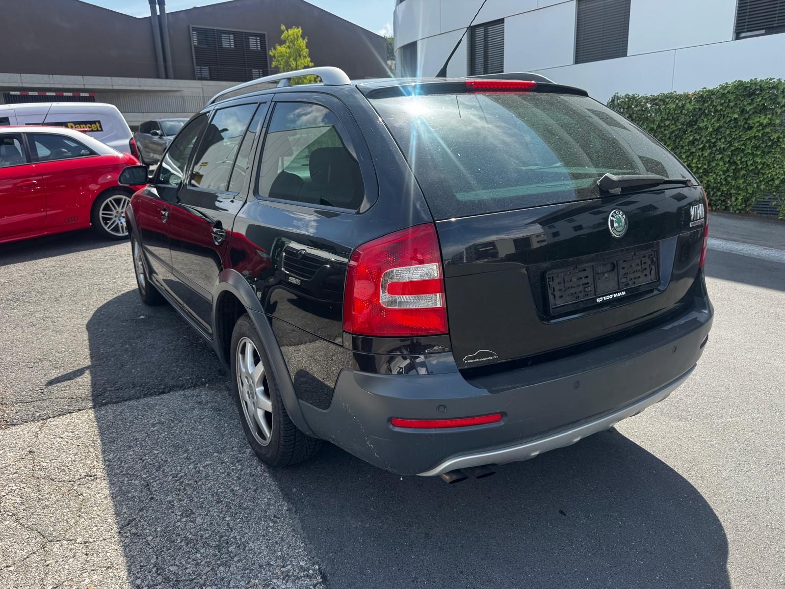 SKODA Octavia Scout 2.0 TDI 4x4-image-4
