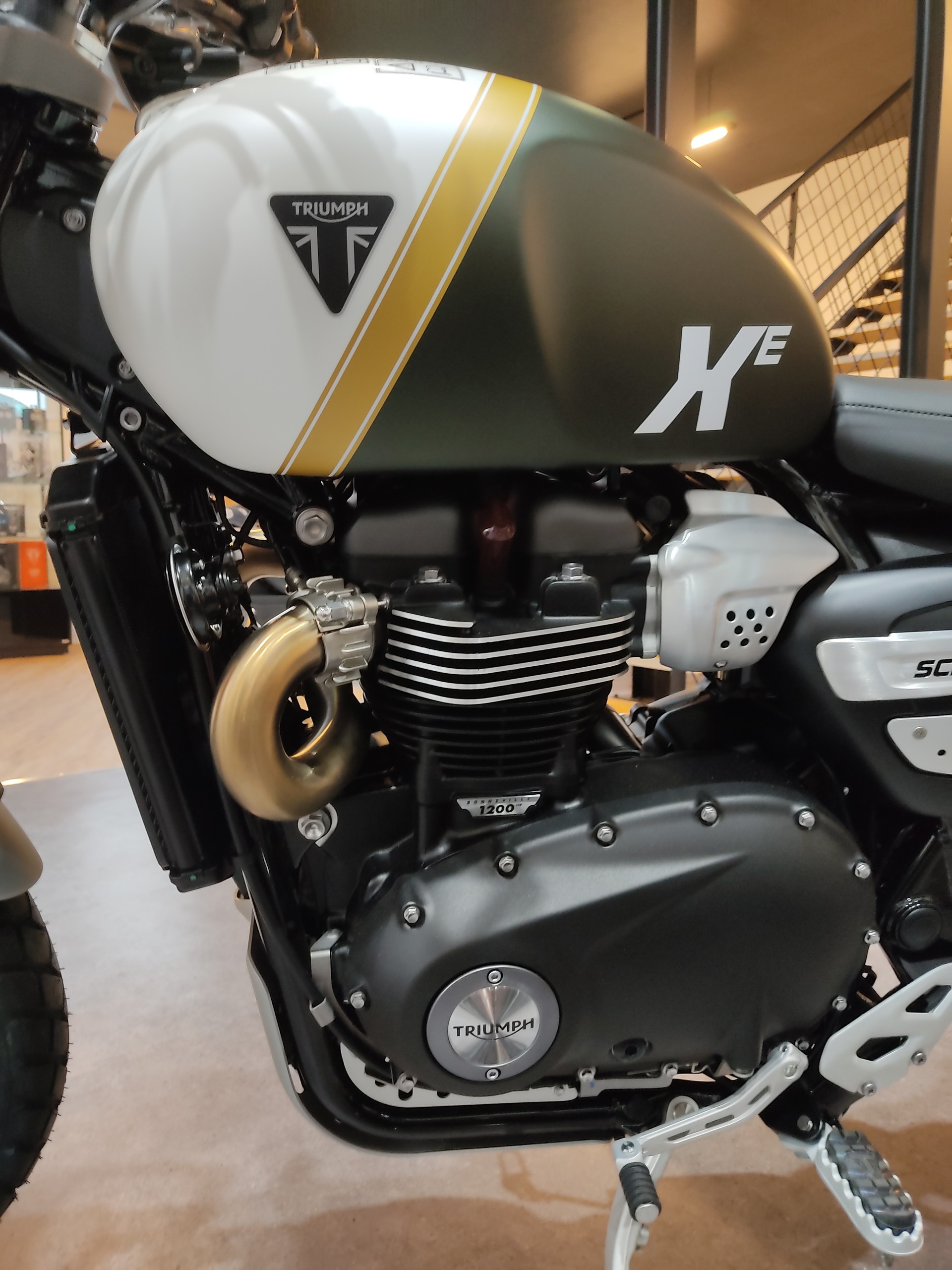 TRIUMPH Scrambler 1200 XE-image-4