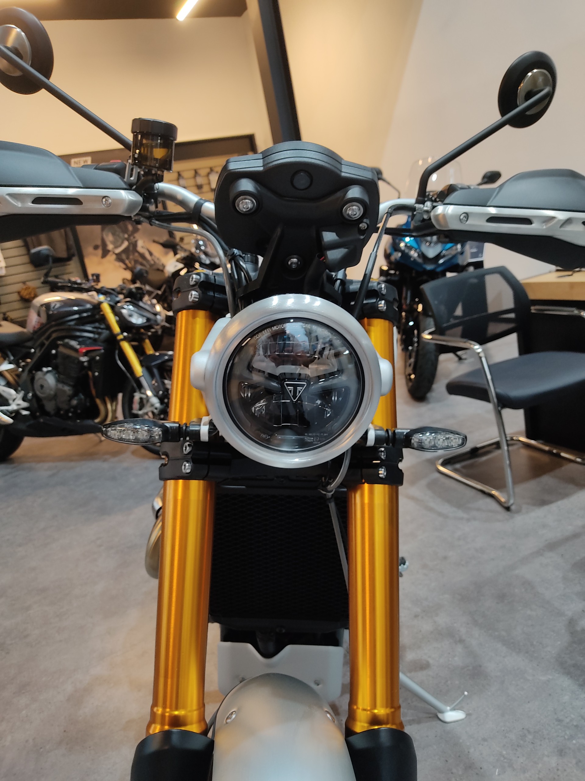 TRIUMPH Scrambler 1200 XE-image-6