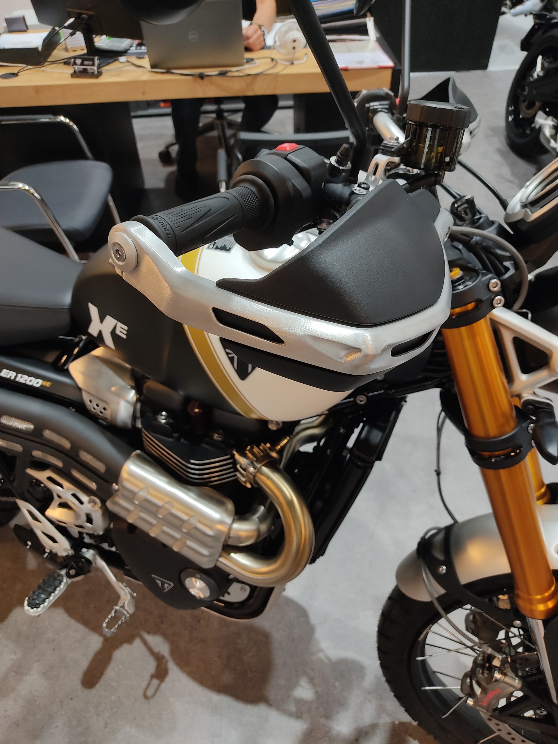 TRIUMPH Scrambler 1200 XE-image-12