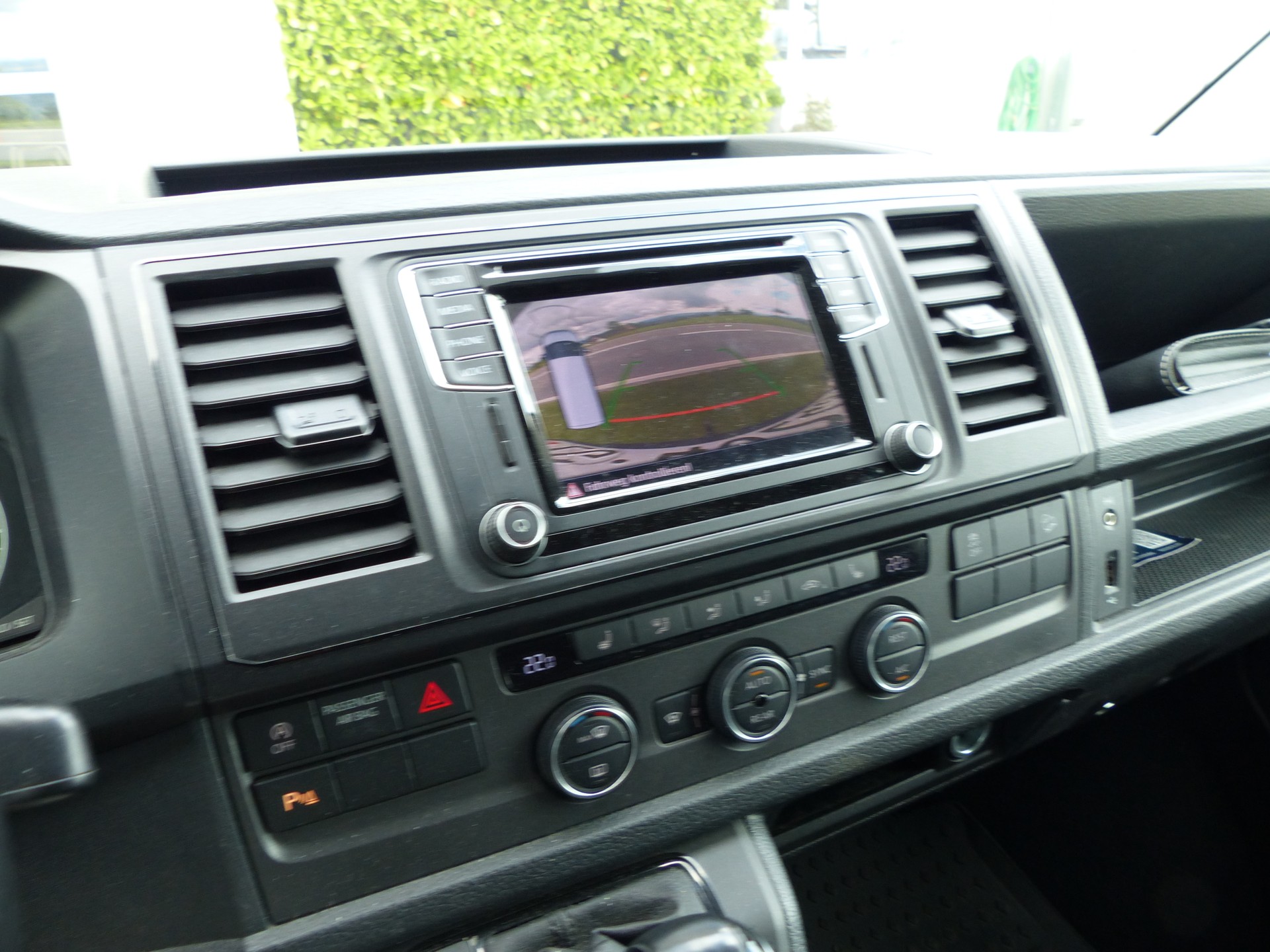 VW T6 Caravelle 2.0 TDI Comfortline 4Motion DSG-image-26