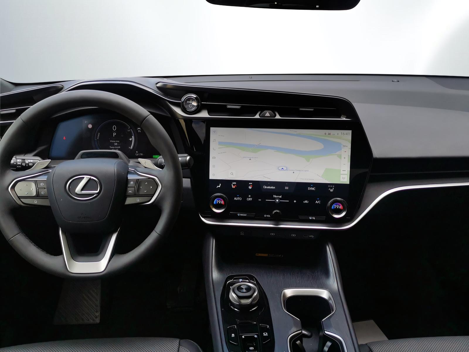 LEXUS RZ 450e Comfort-image-10