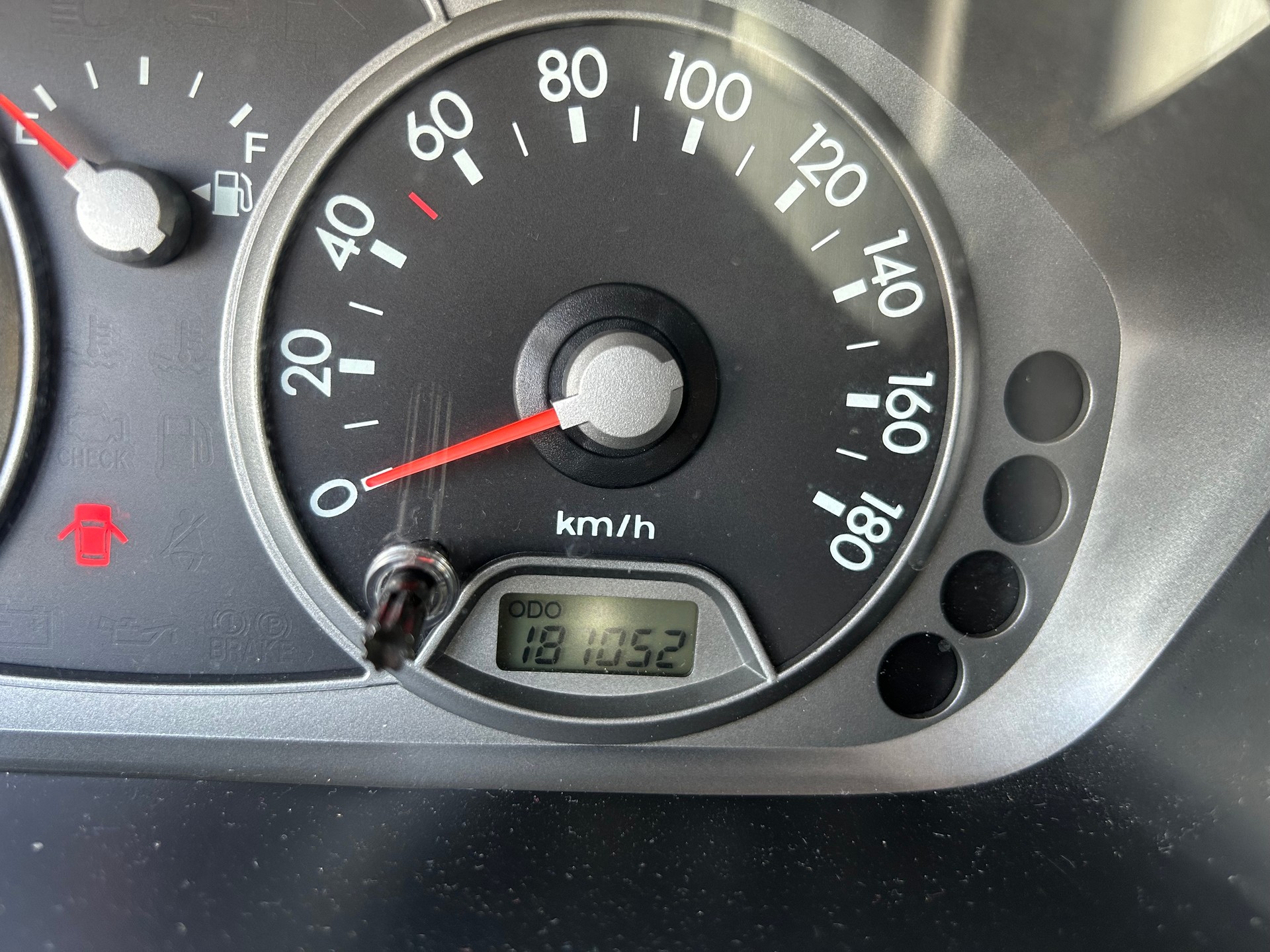 KIA Picanto 1.1 Classic-image-6