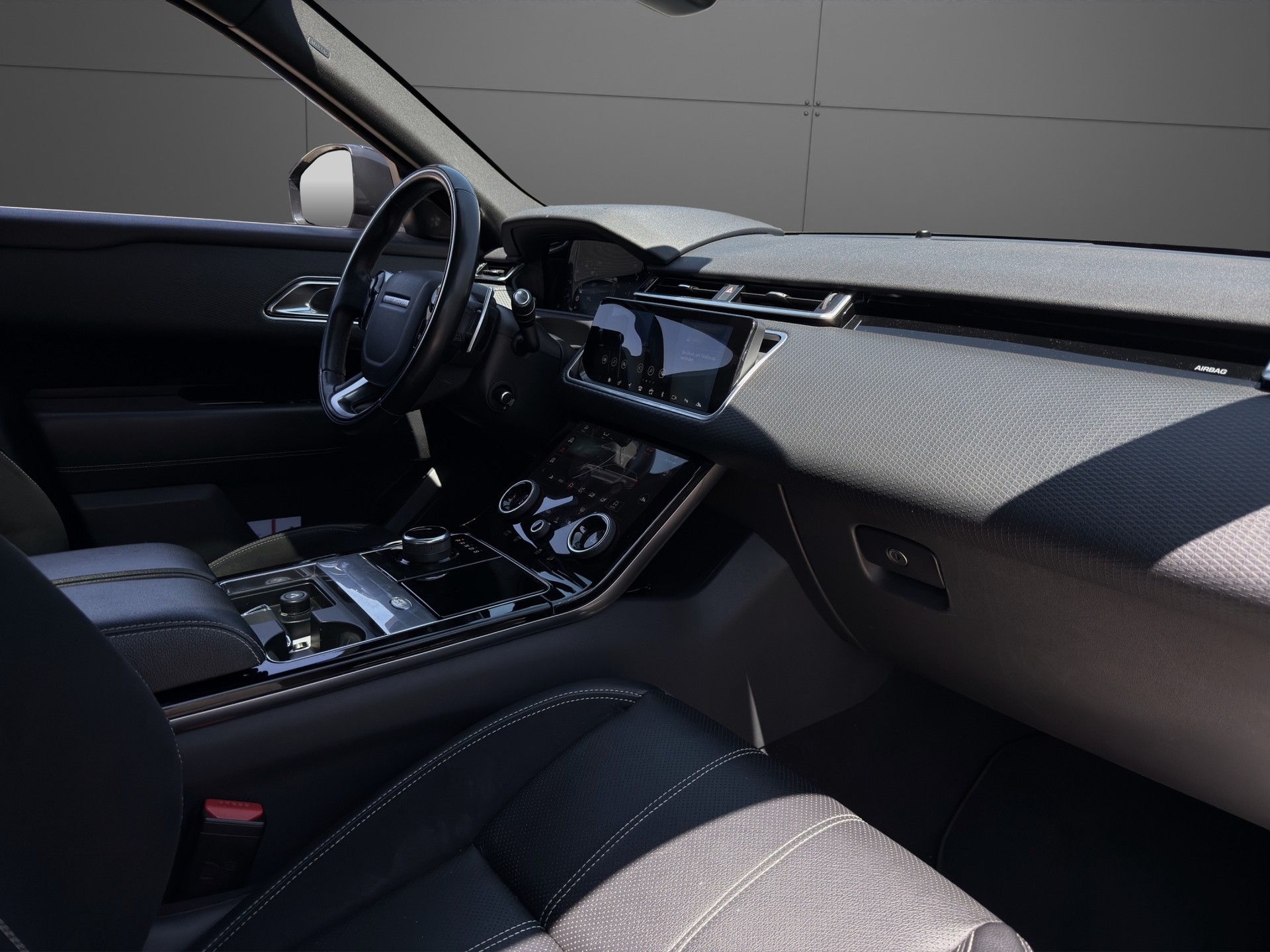 LAND ROVER Range Rover Velar R-Dynamic D 300 SE Automatic-image-11