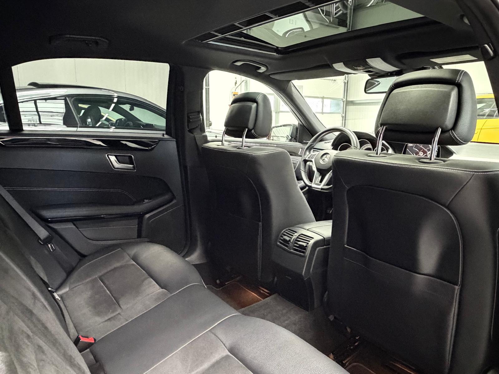MERCEDES-BENZ E 400 Avantgarde 4Matic 7G-Tronic-image-26