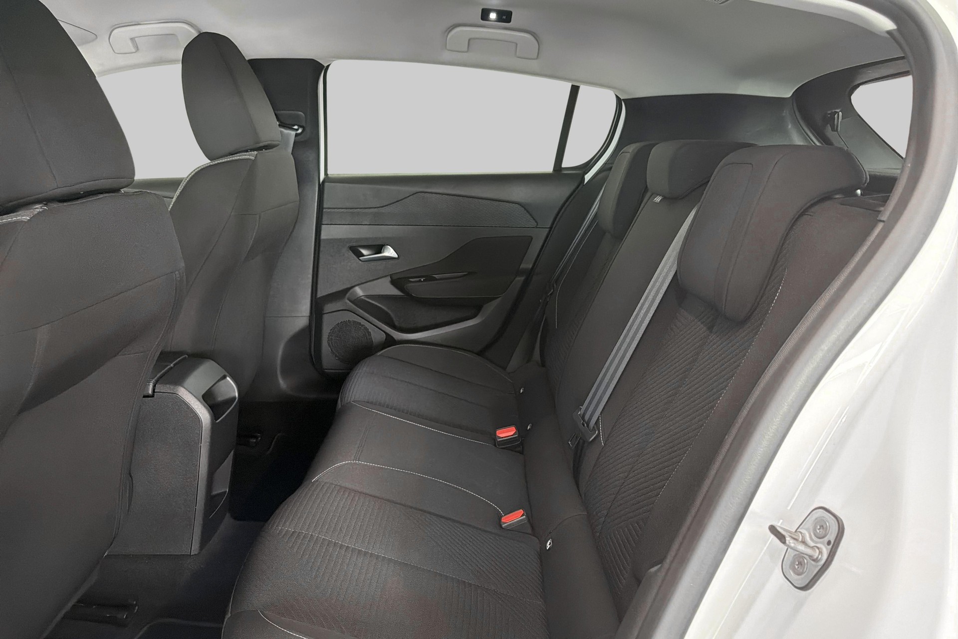 PEUGEOT 308 1.6 PHEV 180 Active Pack-image-15