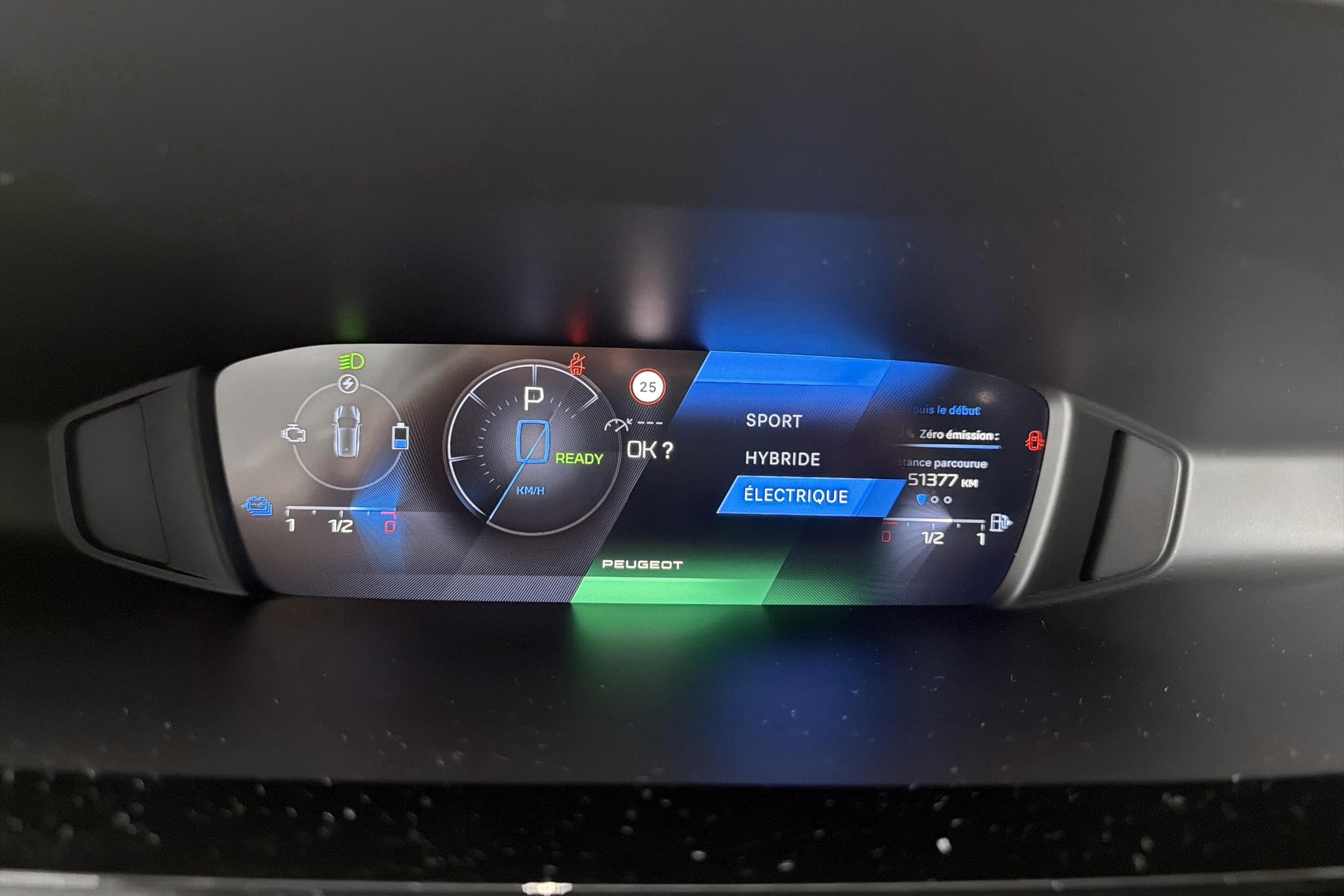 PEUGEOT 308 1.6 PHEV 180 Active Pack-image-10