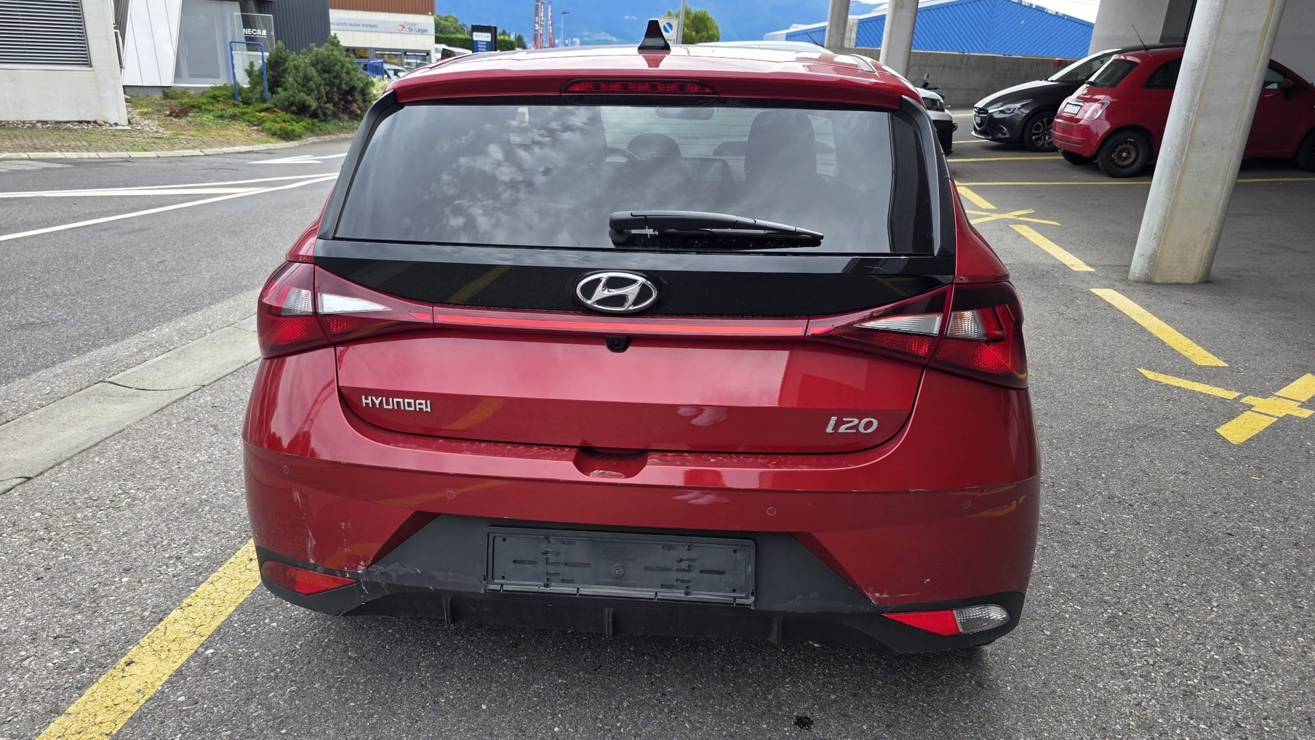 HYUNDAI i20 1.0 T-GDi Amplia DCT-image-4