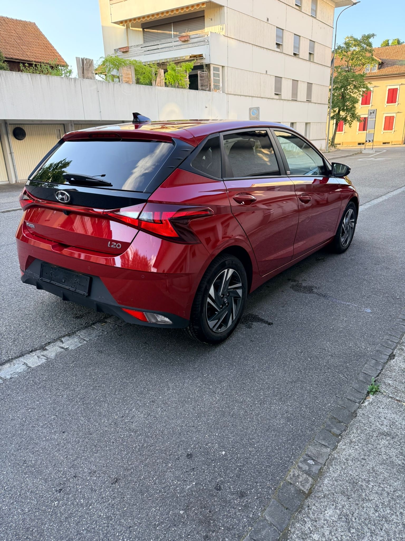 HYUNDAI i20 1.0 T-GDi Amplia DCT-image-8