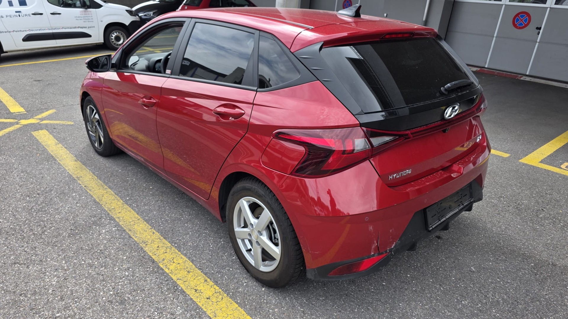 HYUNDAI i20 1.0 T-GDi Amplia DCT-image-5