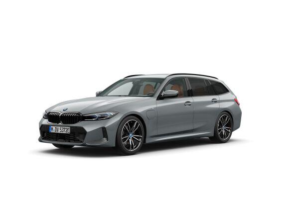 BMW 330e M Sport Touring xDrive G21 AHK (CH)