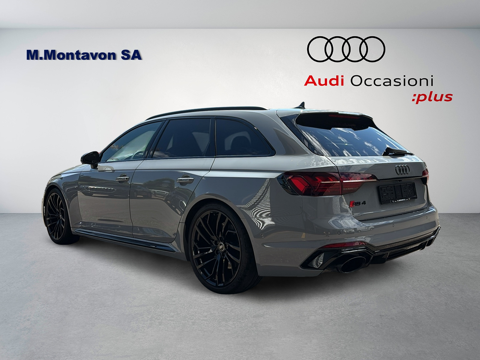 AUDI RS4 Avant quattro tiptronic-image-6
