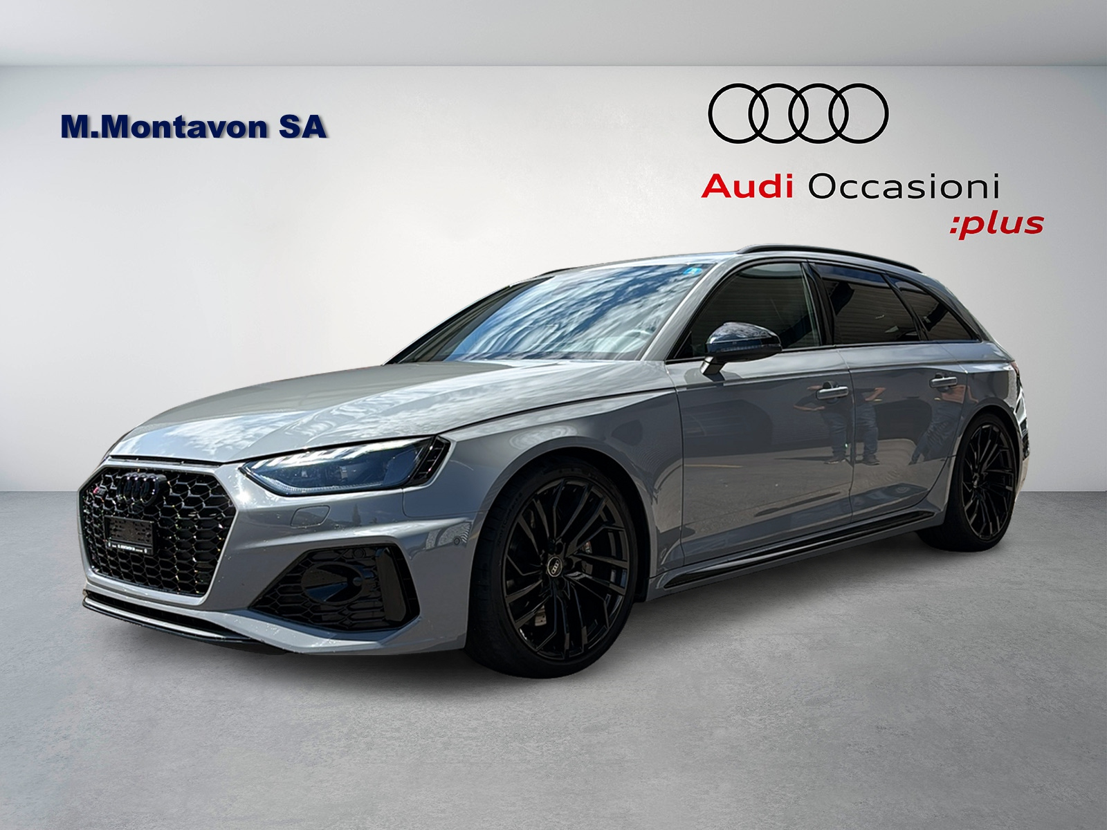 AUDI RS4 Avant quattro tiptronic