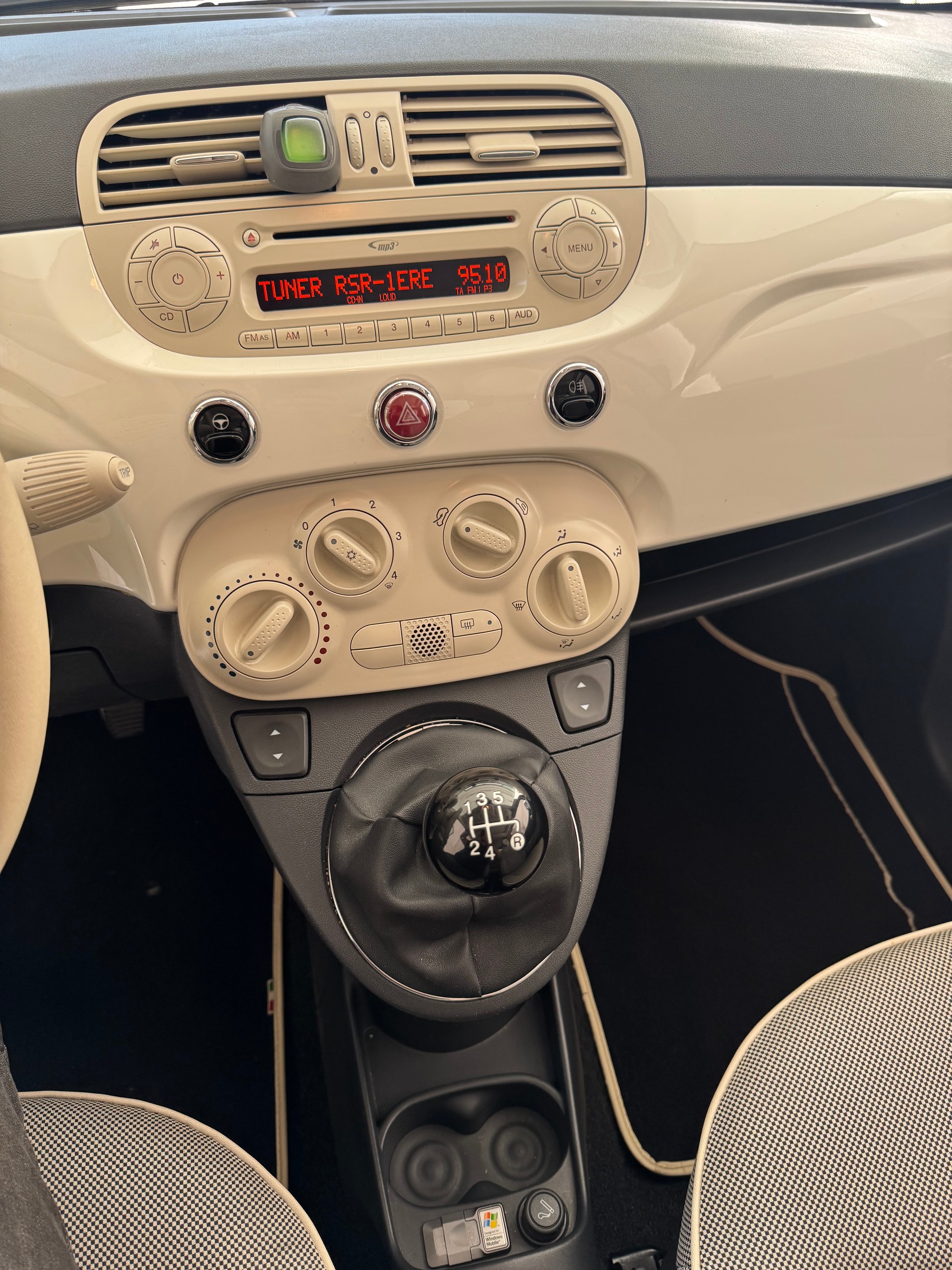 FIAT 500 1.2 Pop-image-8