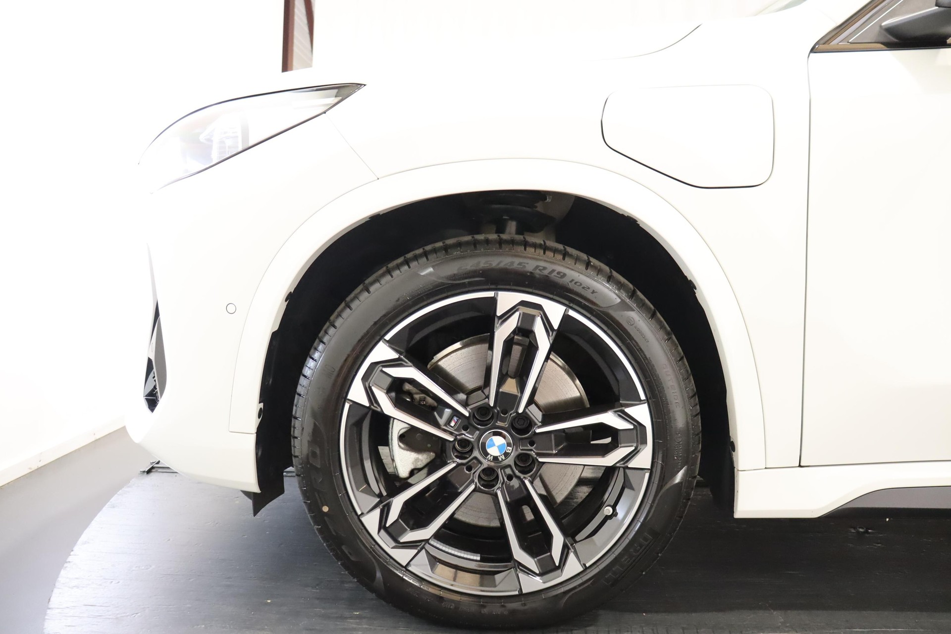 BMW X1 30e xDrive paddles-image-7