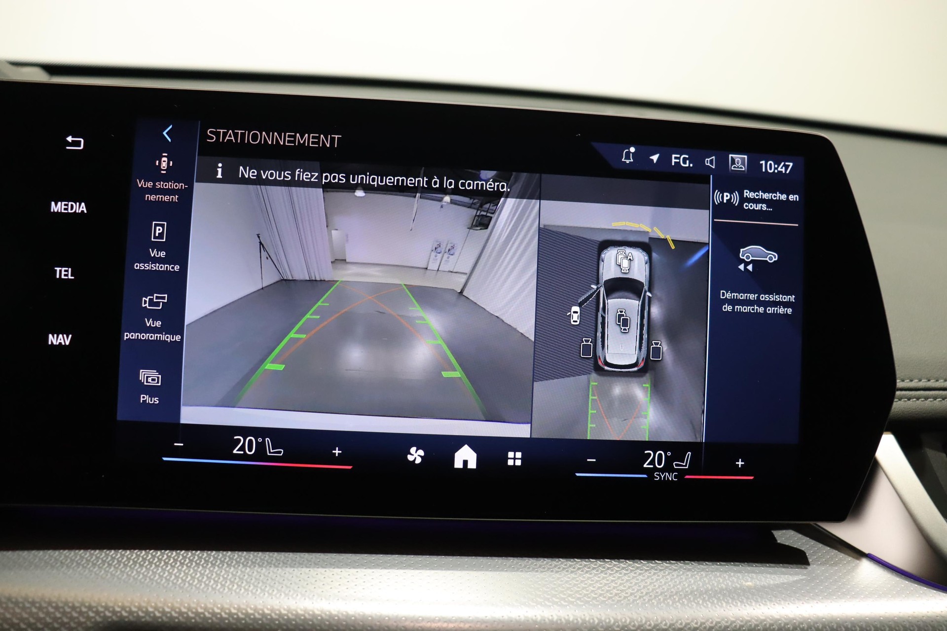 BMW X1 30e xDrive paddles-image-14