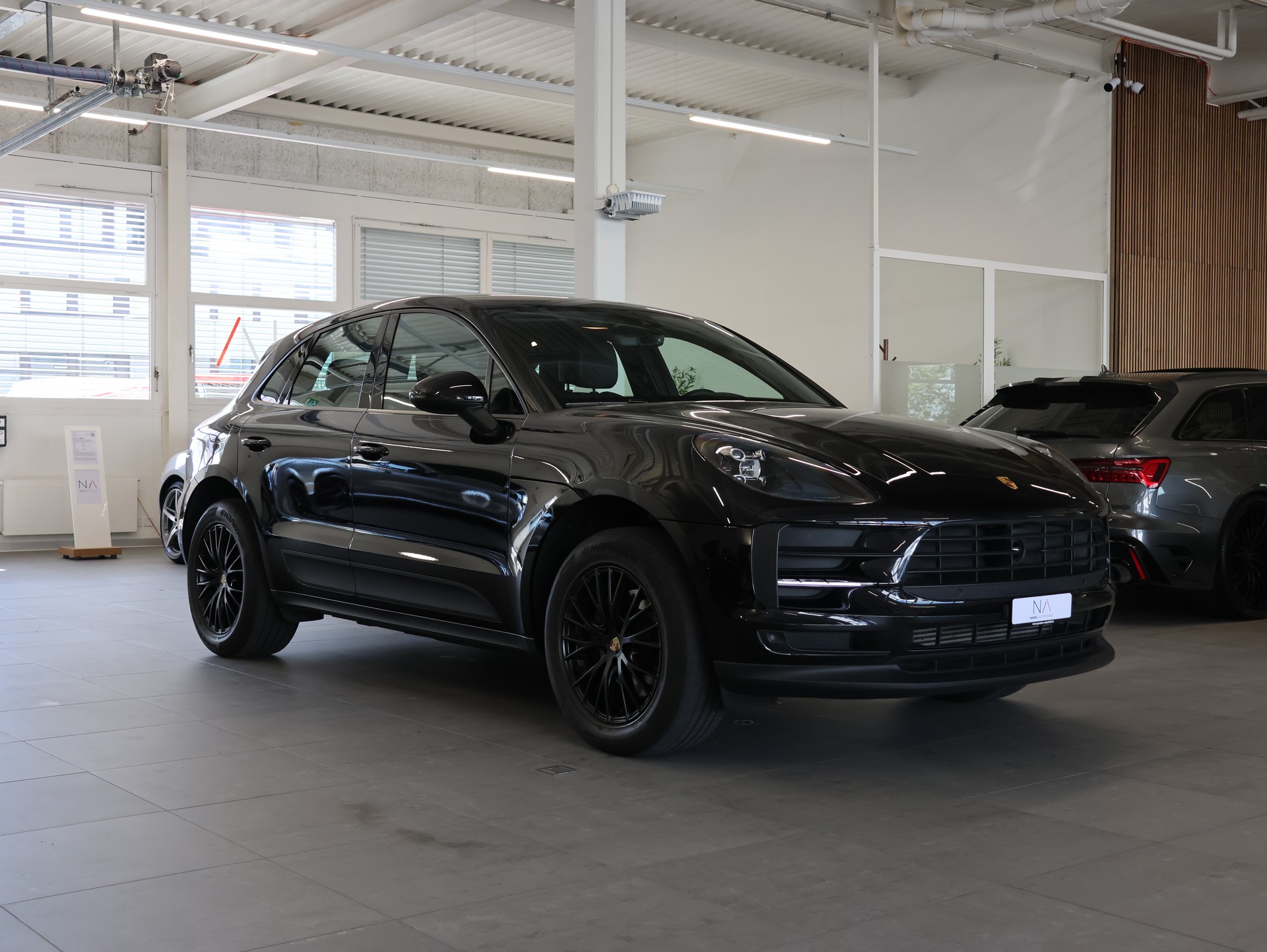 PORSCHE Macan PDK * Sitzheizung* *Rückfahrkamera*-image-1