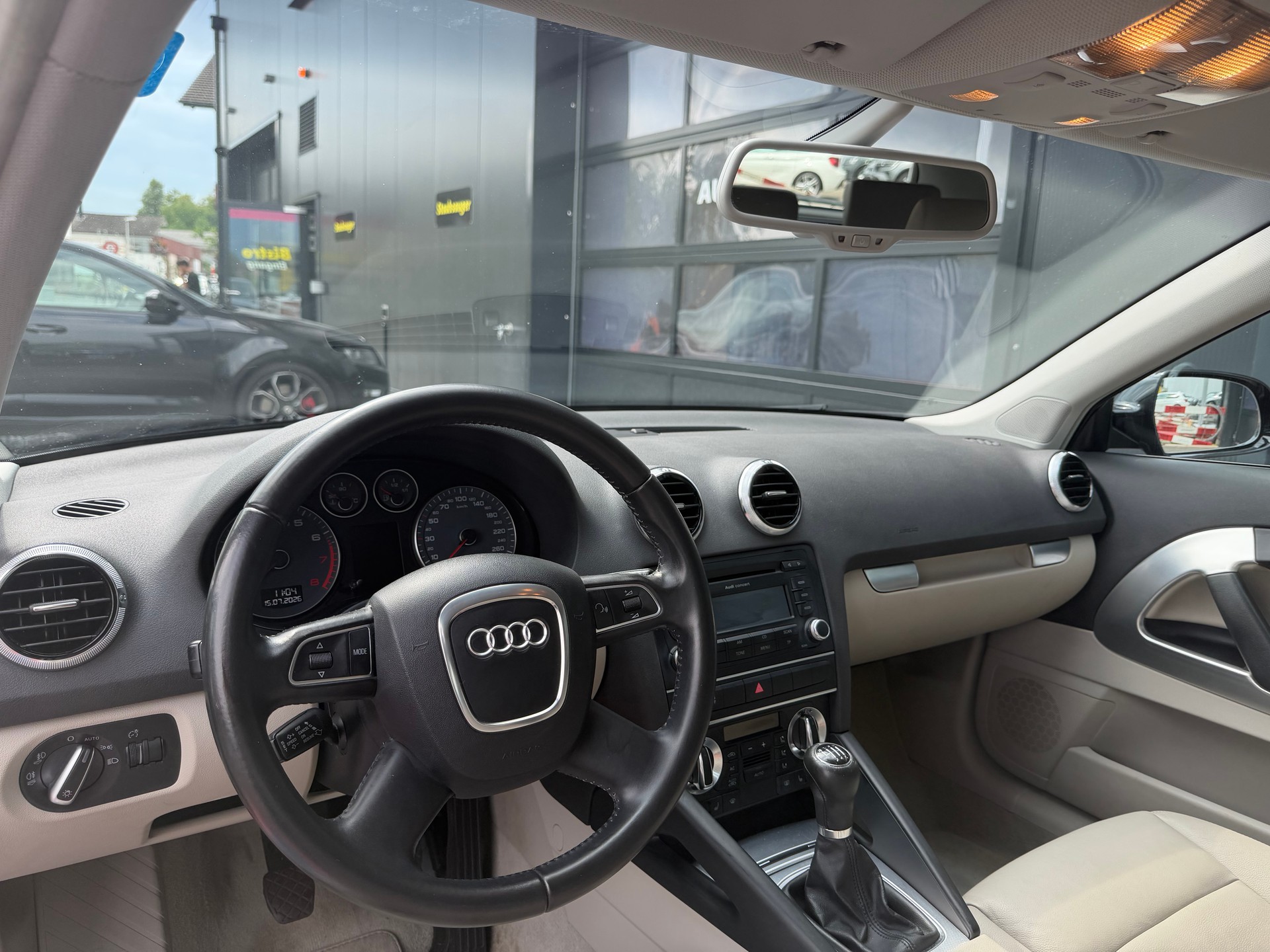 AUDI A3 1.8 TFSI Ambiente-image-12