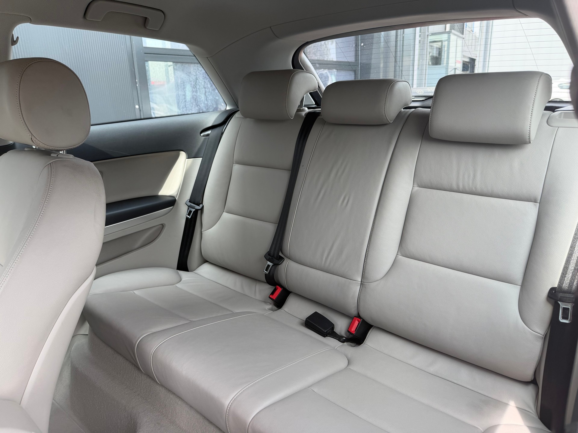 AUDI A3 1.8 TFSI Ambiente-image-11