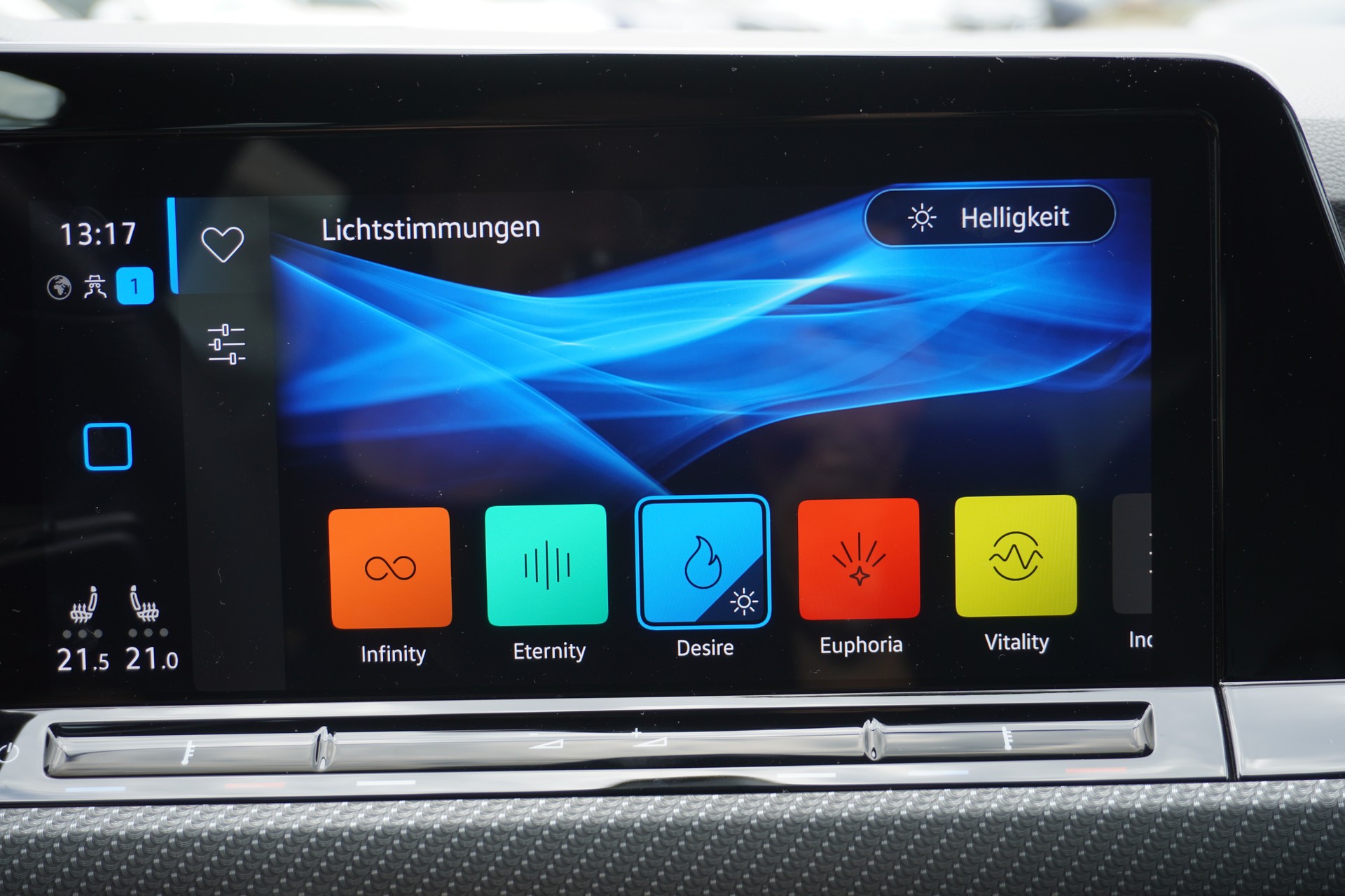 VW Golf 1.5 e TSI ACT Life DSG R-LINE!!!-image-23