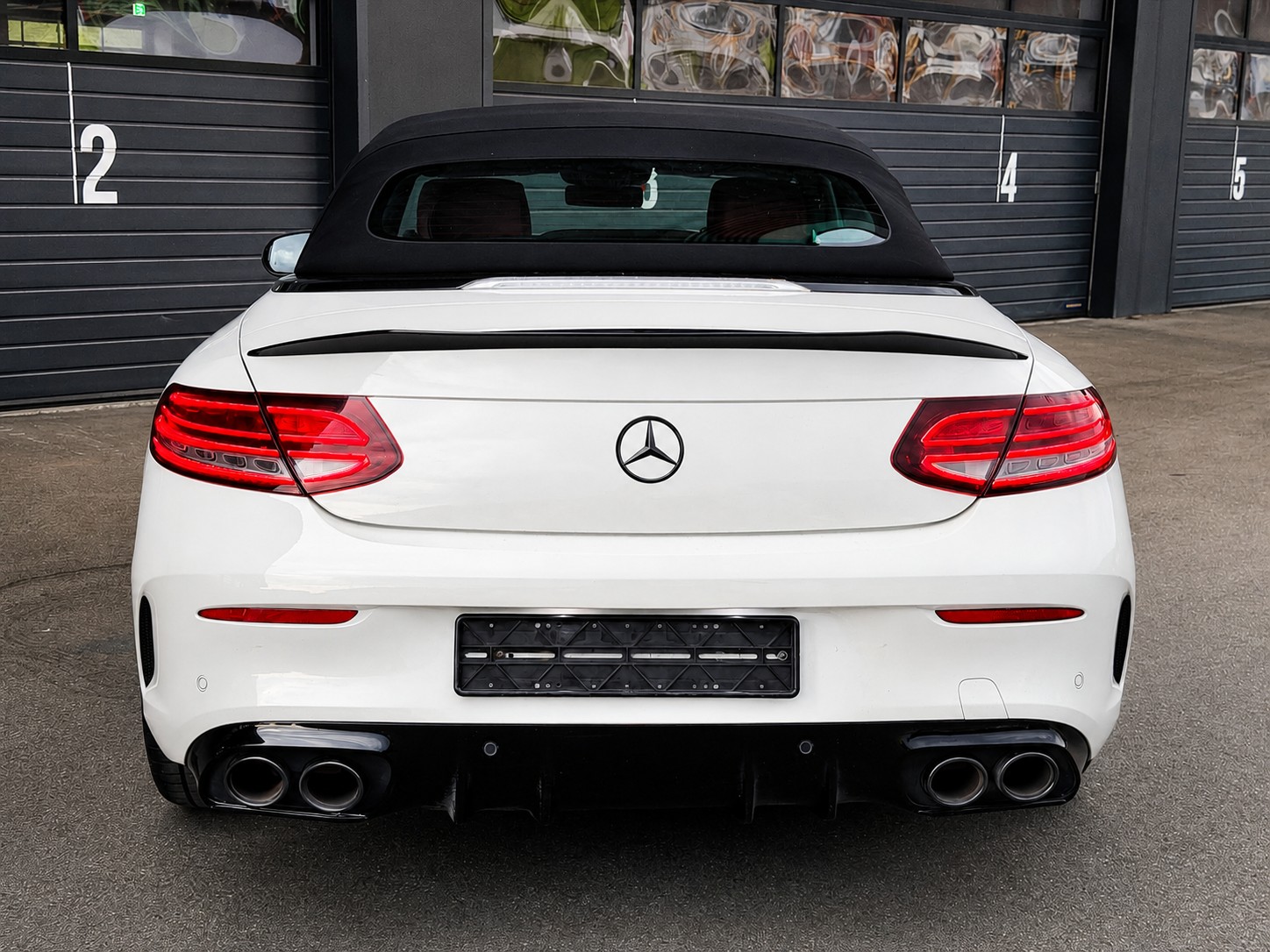 MERCEDES-BENZ C 43 Cabriolet AMG 4Matic | Burmester | ACC | Totwinkel | Ambiente-image-4
