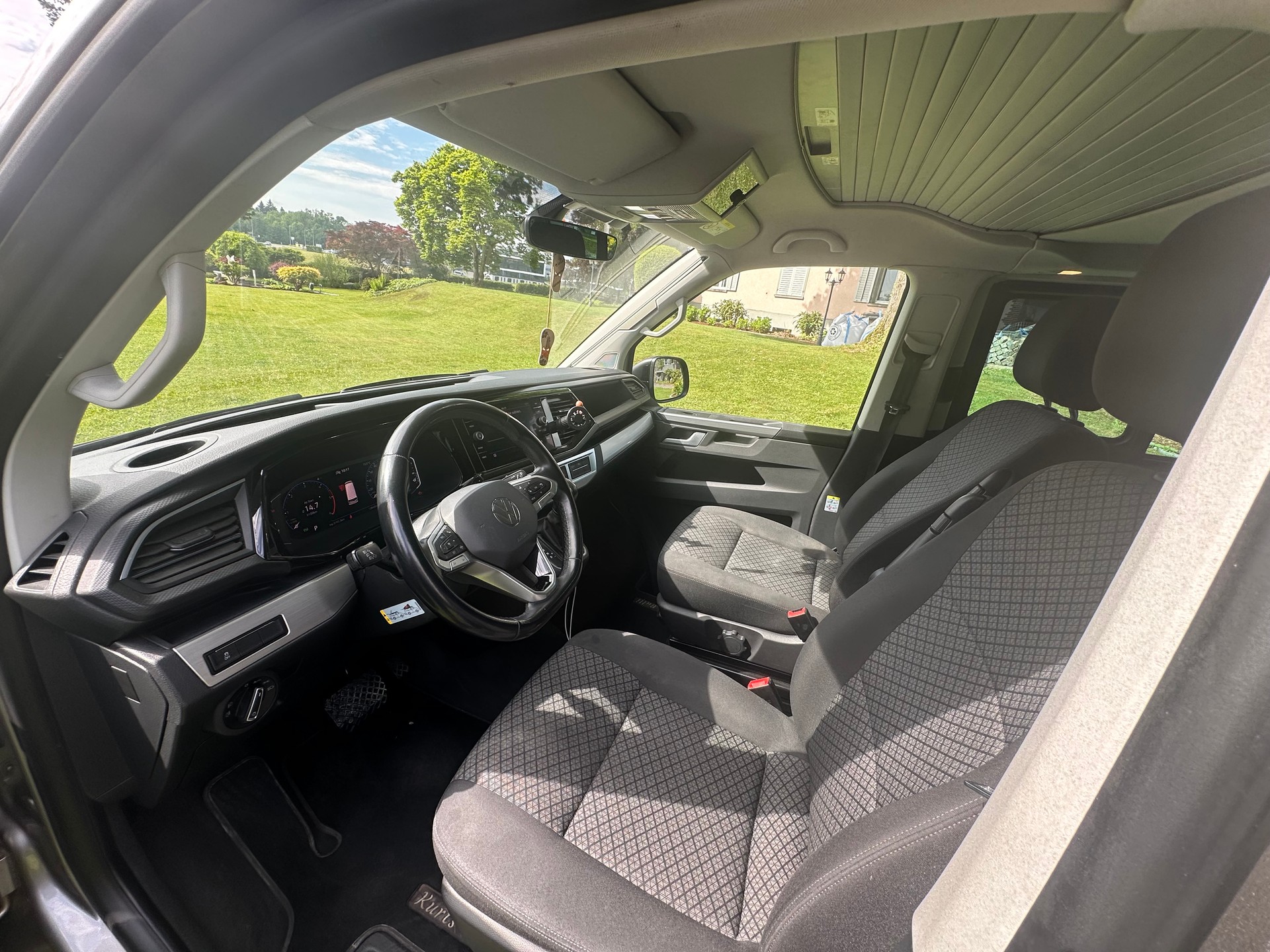 VW 2.0 TDI 204 Beach Liberty DSG 4m-image-4