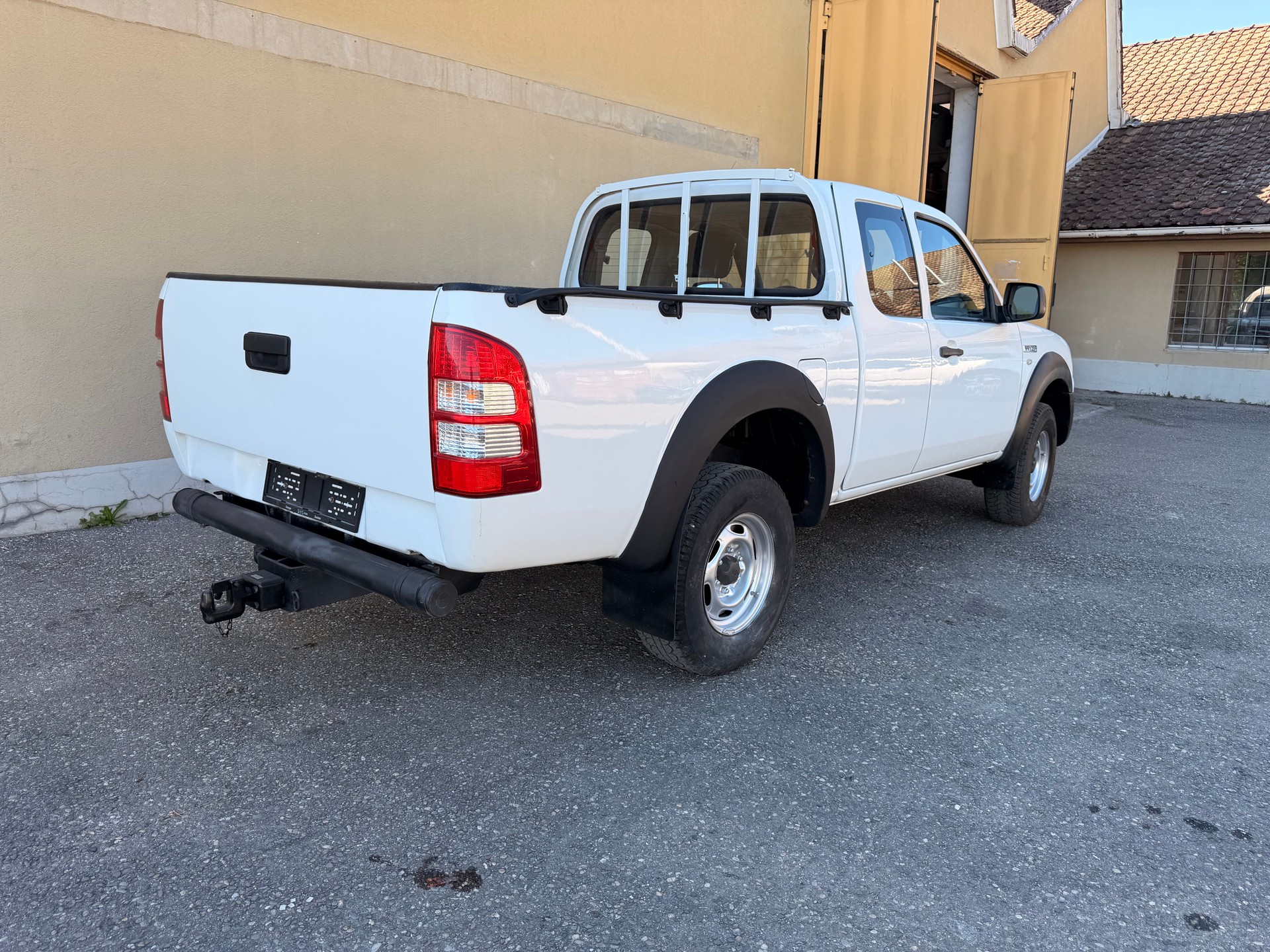 FORD Ranger XL 2.5 TDCi 4x4-image-0