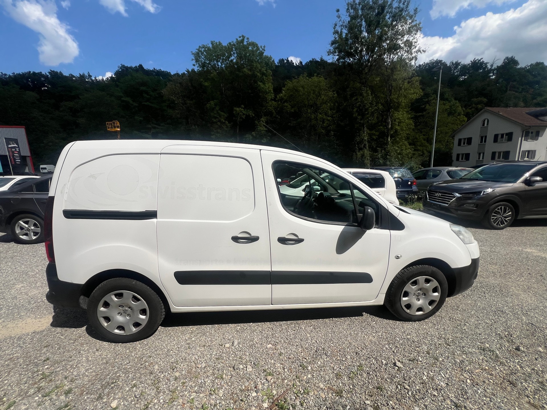 PEUGEOT Partner 1.6 HDI Urban Pack-image-3