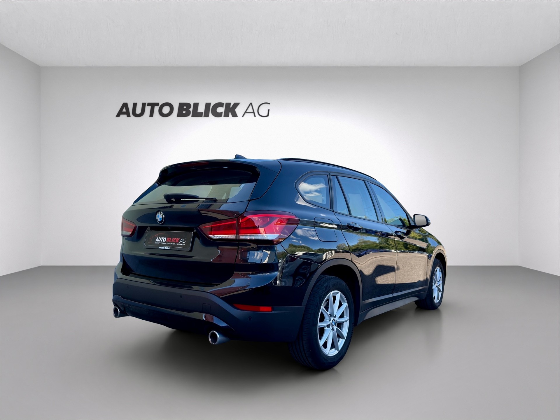 BMW X1 xDrive 20d Steptronic-image-5