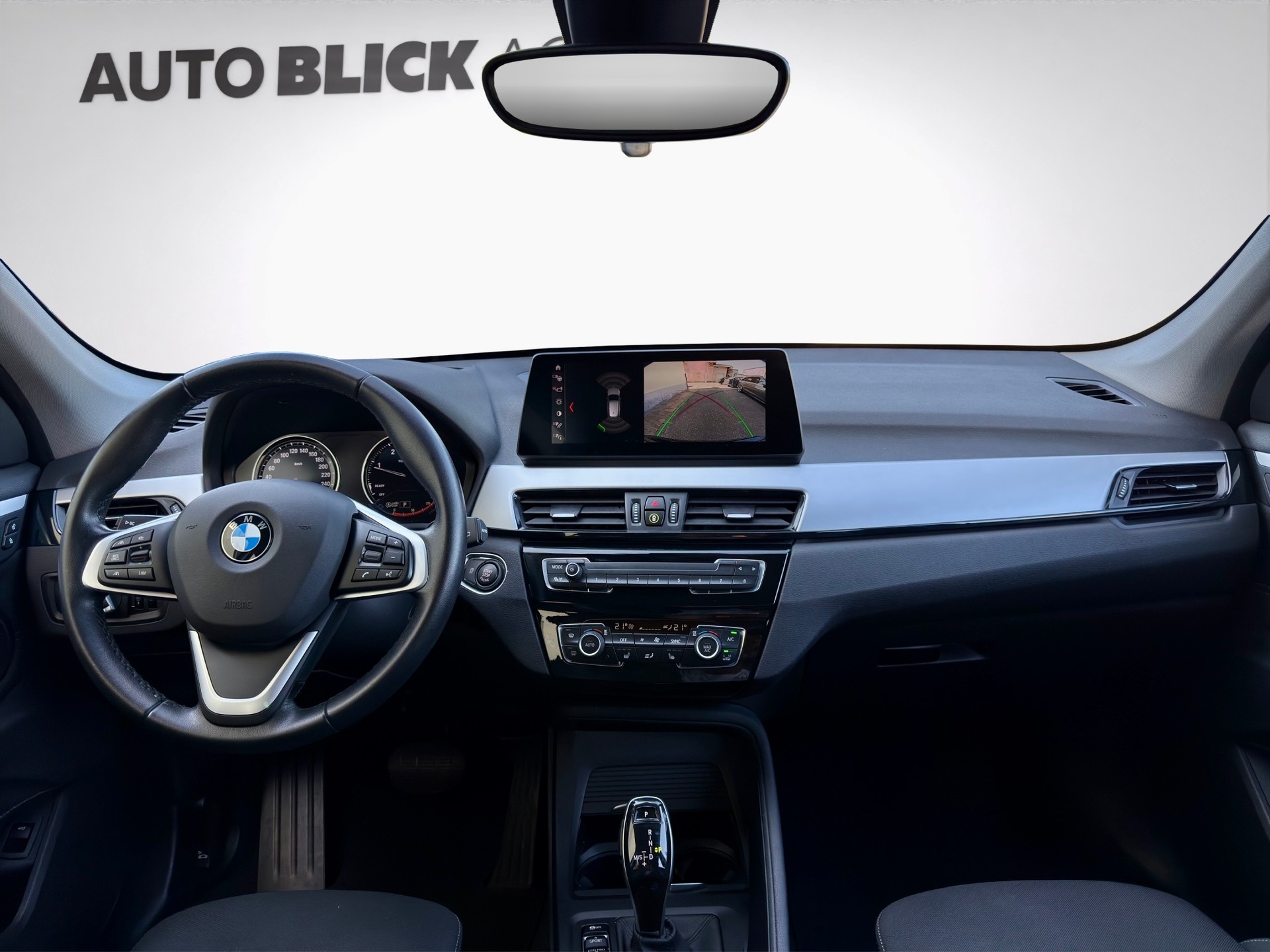 BMW X1 xDrive 20d Steptronic-image-11