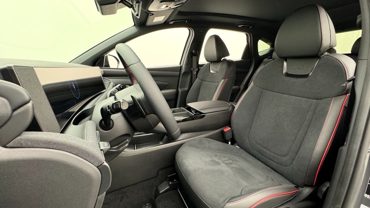 HYUNDAI Tucson 1.6 TGDI PHEV N-Line 4WD-image-4