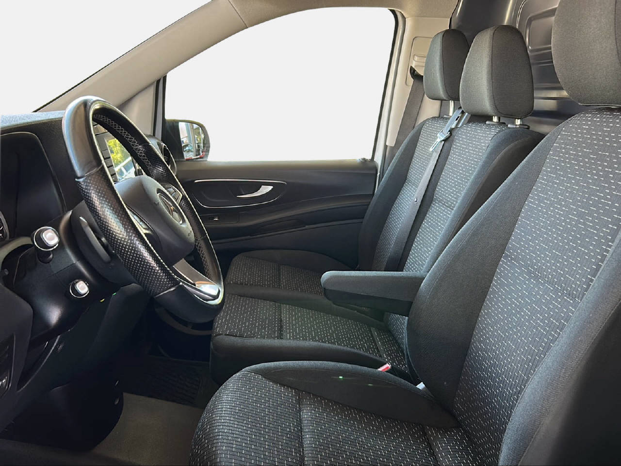 MERCEDES-BENZ Vito 114 Kaw. E 2.0 CDI-image-13