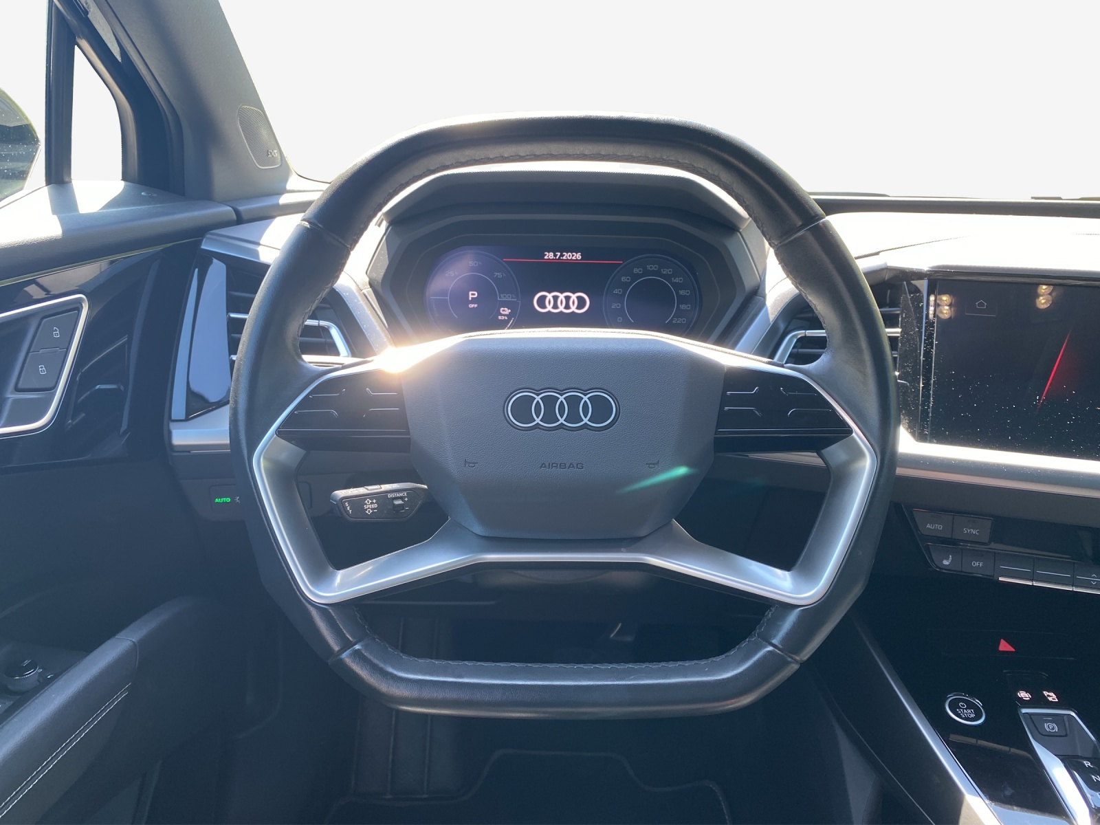 AUDI Q4 e-tron 40-image-9
