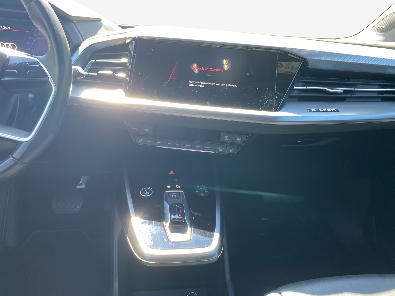 AUDI Q4 e-tron 40-image-10