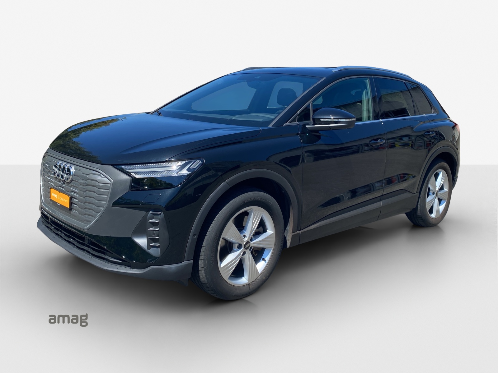 AUDI Q4 e-tron 40-image-0