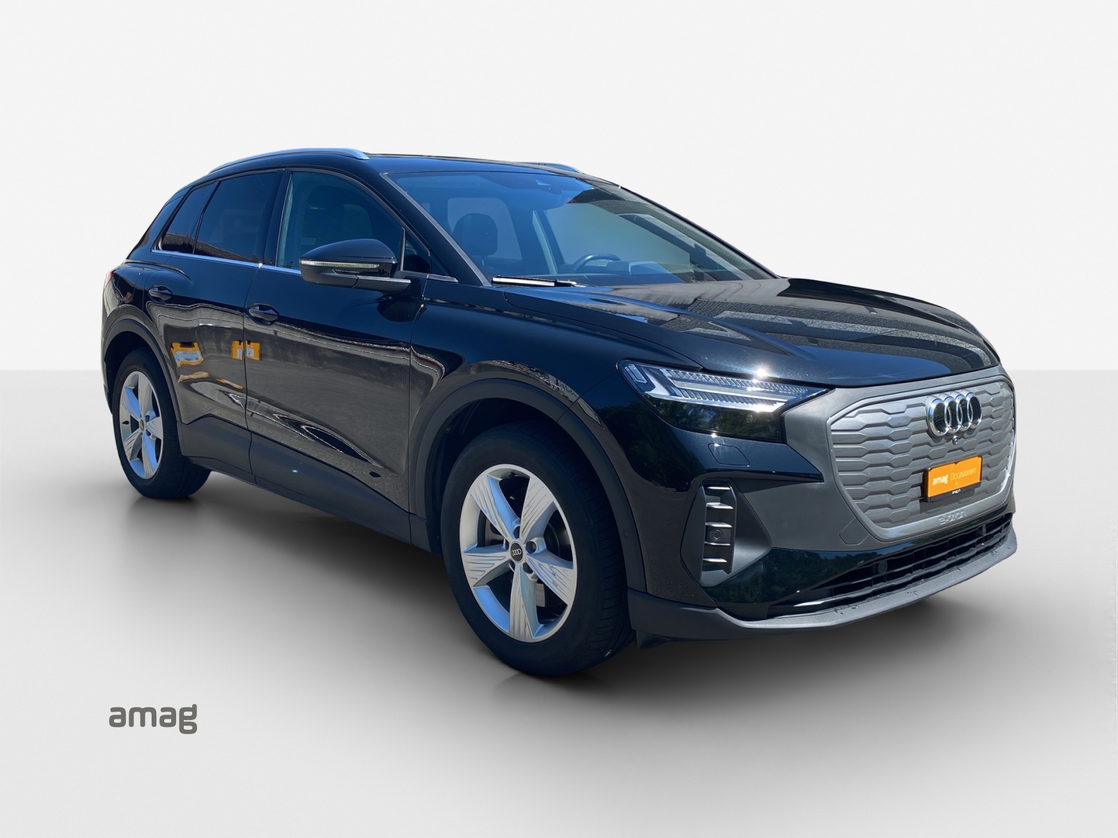 AUDI Q4 e-tron 40-image-5