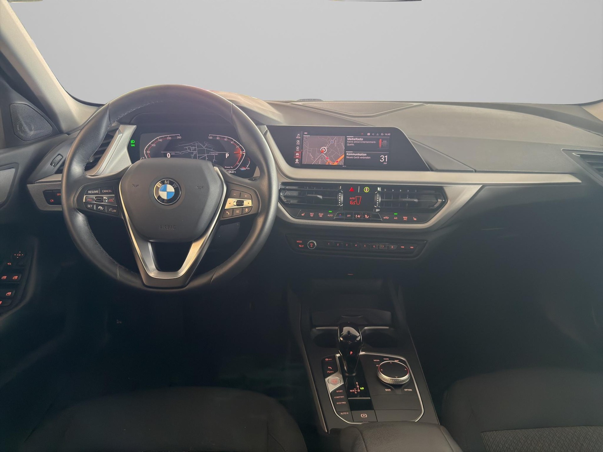 BMW 116d-image-12