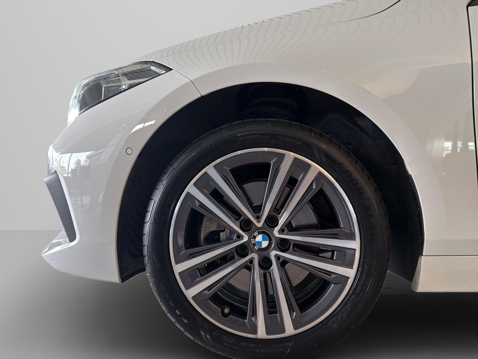 BMW 116d-image-8