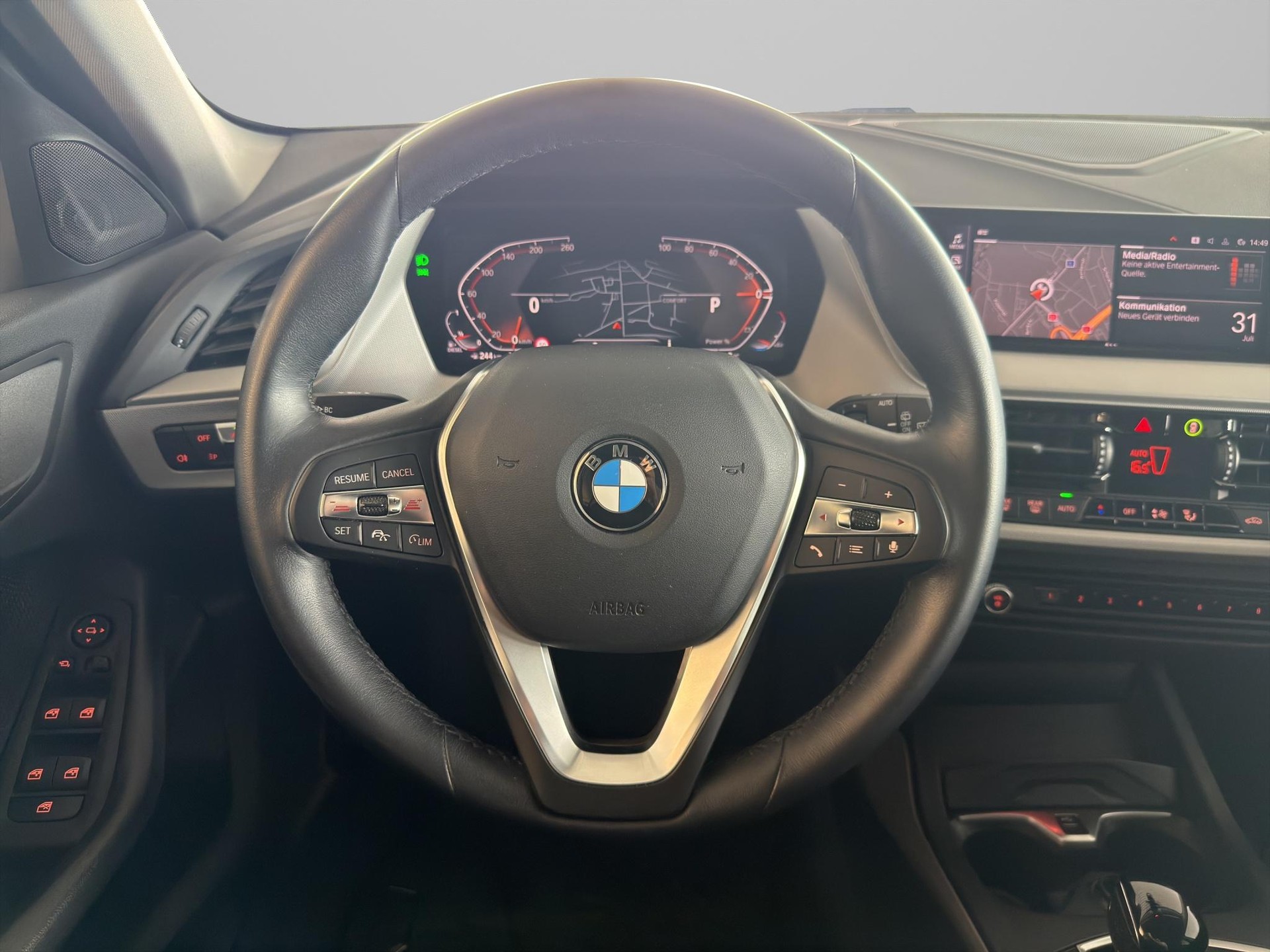 BMW 116d-image-13