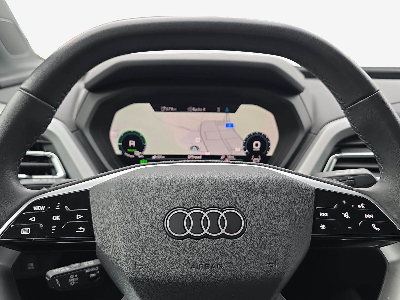 AUDI Q4 e-tron 35-image-15