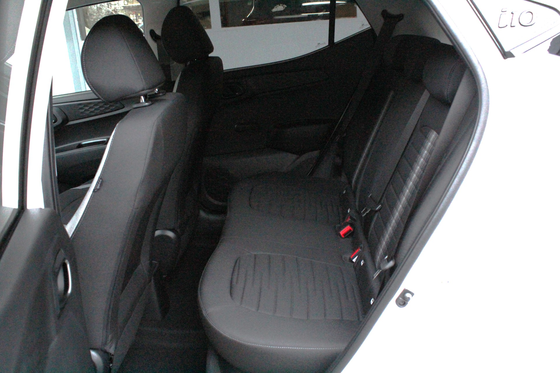 HYUNDAI i10 1.0 Origo-image-7