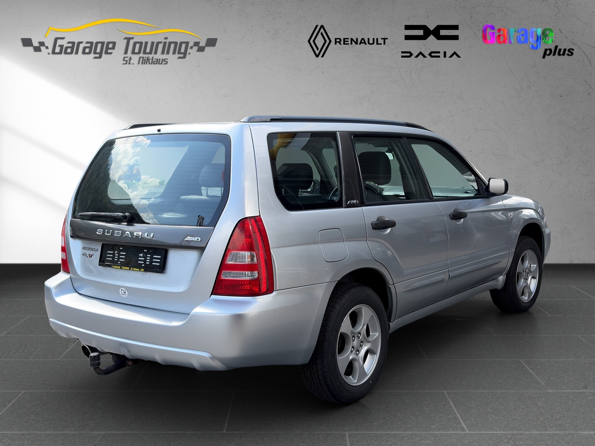 SUBARU Forester 2.0XT Automatic-image-5