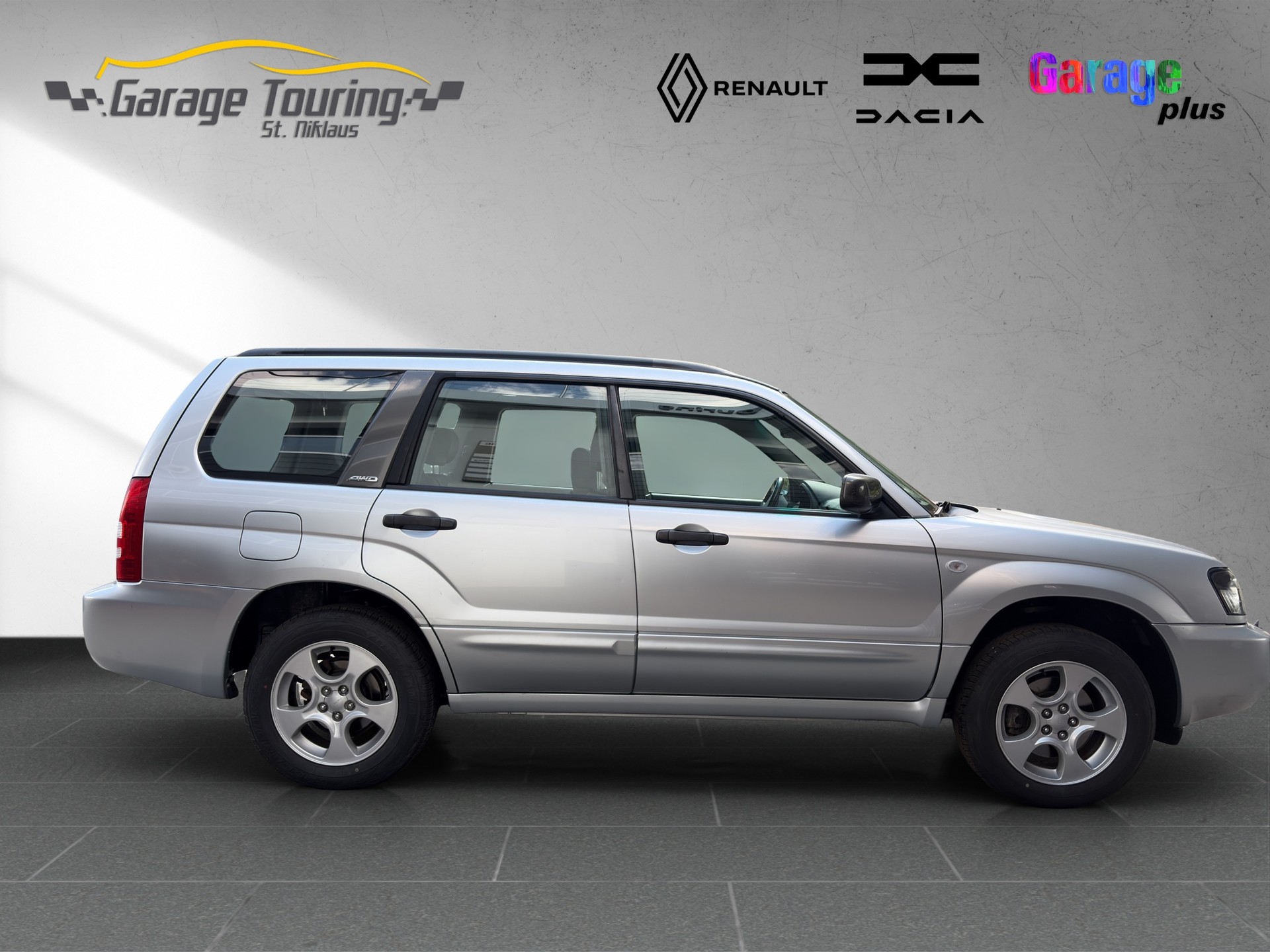 SUBARU Forester 2.0XT Automatic-image-6