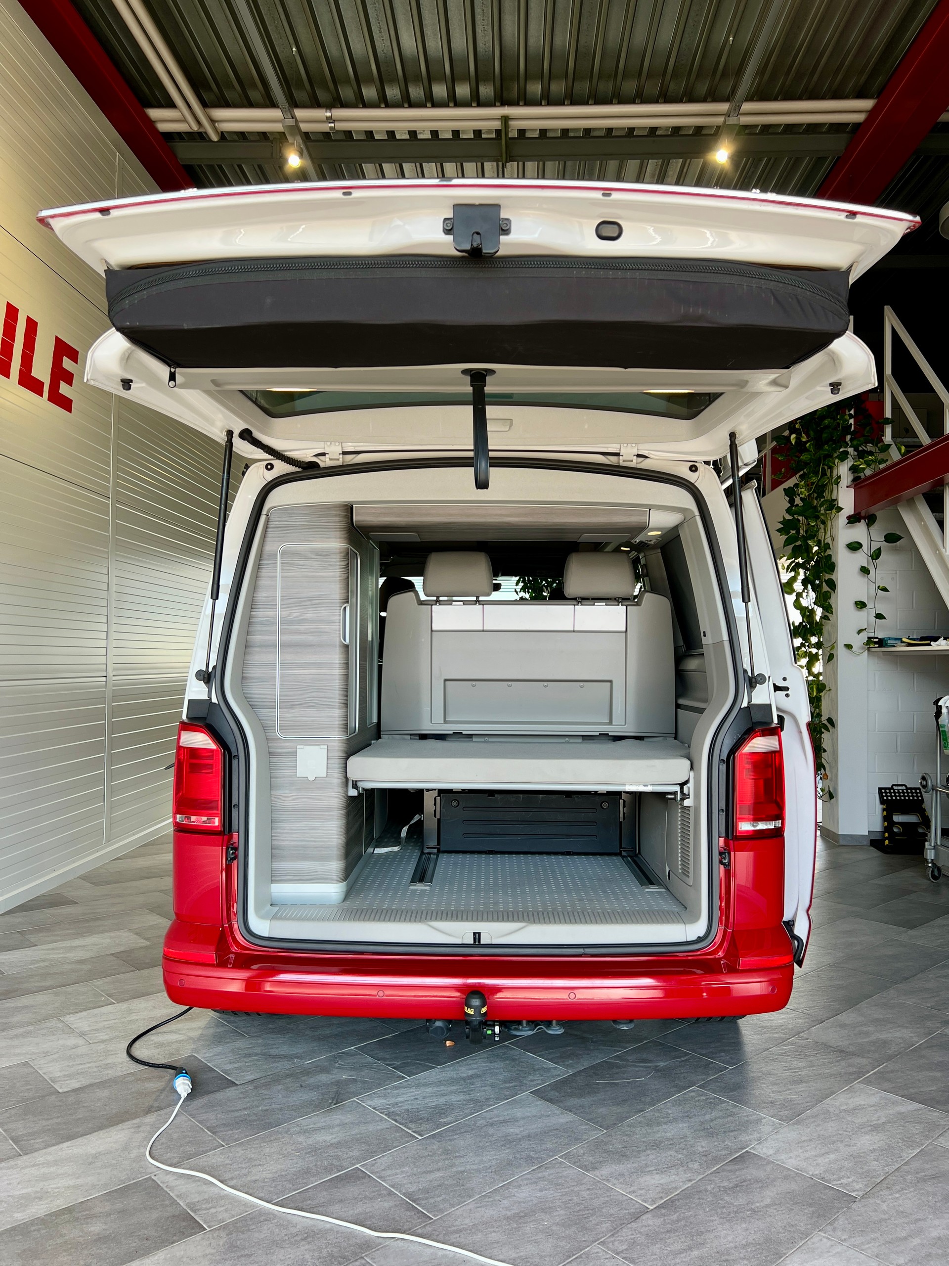 VW T6 California 2.0 Bi-TDI Ocean 4Motion DSG-image-21
