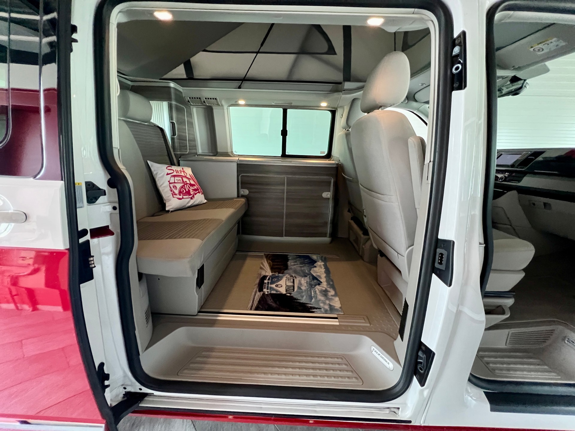 VW T6 California 2.0 Bi-TDI Ocean 4Motion DSG-image-12