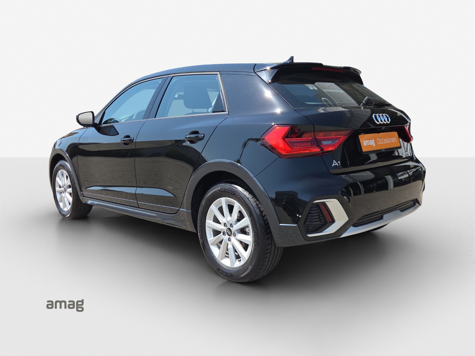 AUDI A1 allstreet 30 TFSI Attraction S-tronic-showroom-element-2