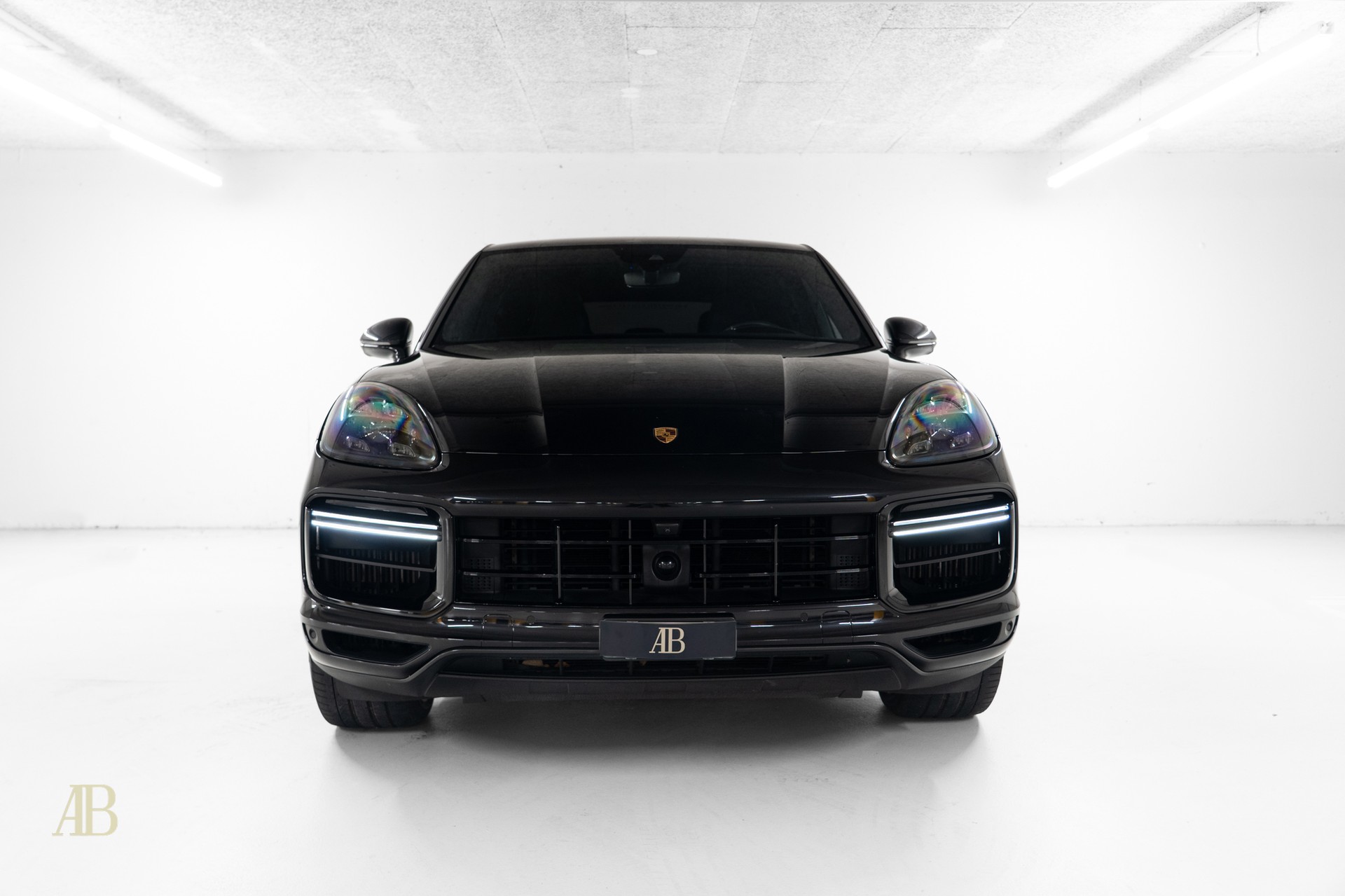 PORSCHE Cayenne Coupé 4.0 V8 Turbo-image-1