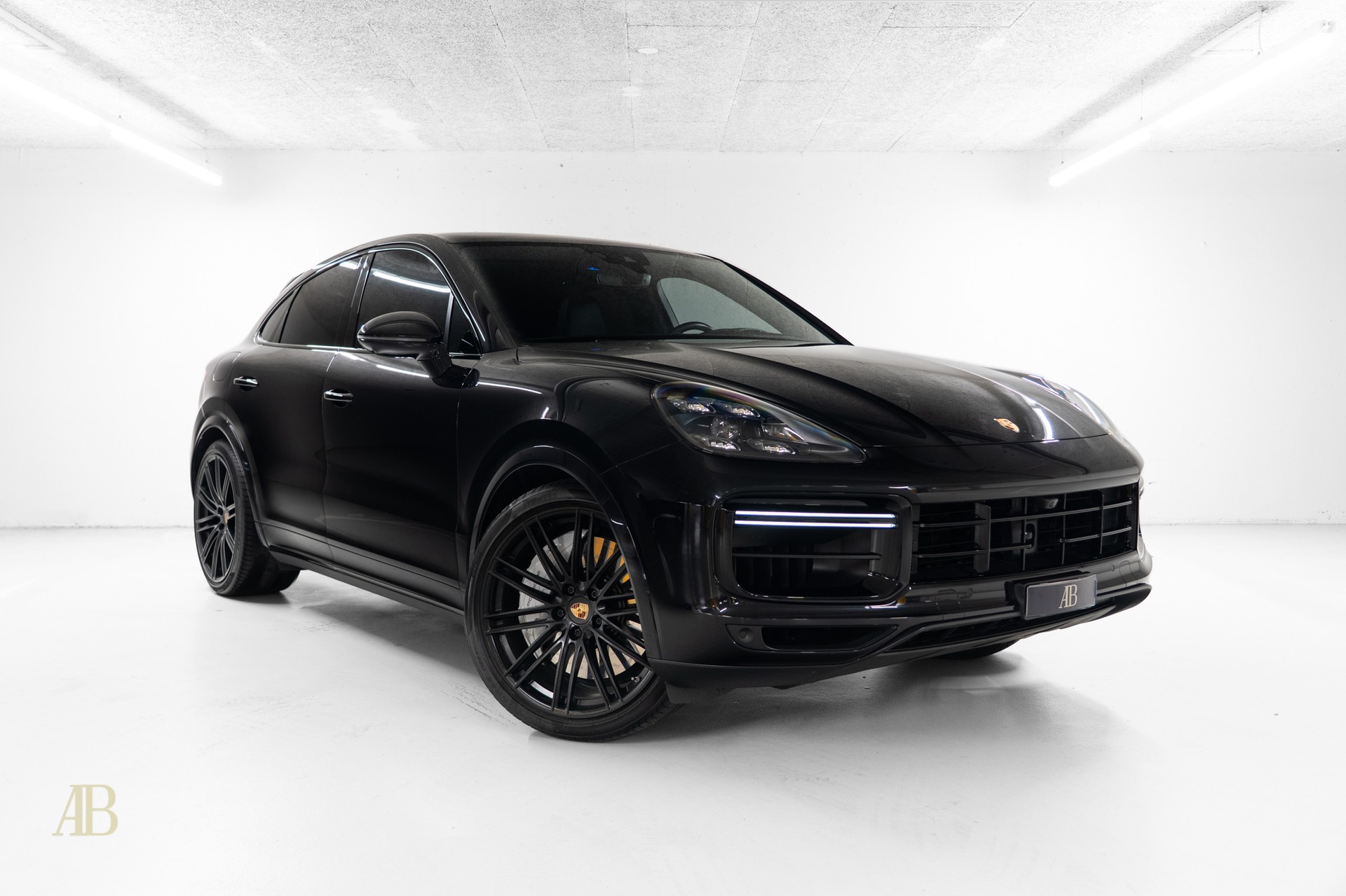 PORSCHE Cayenne Coupé 4.0 V8 Turbo-image-0