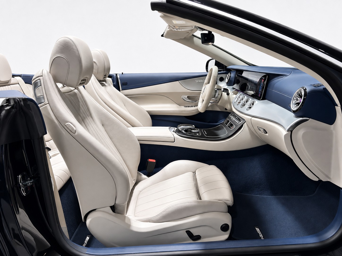 MERCEDES-BENZ E 200 AMG Line Cabriolet-image-6